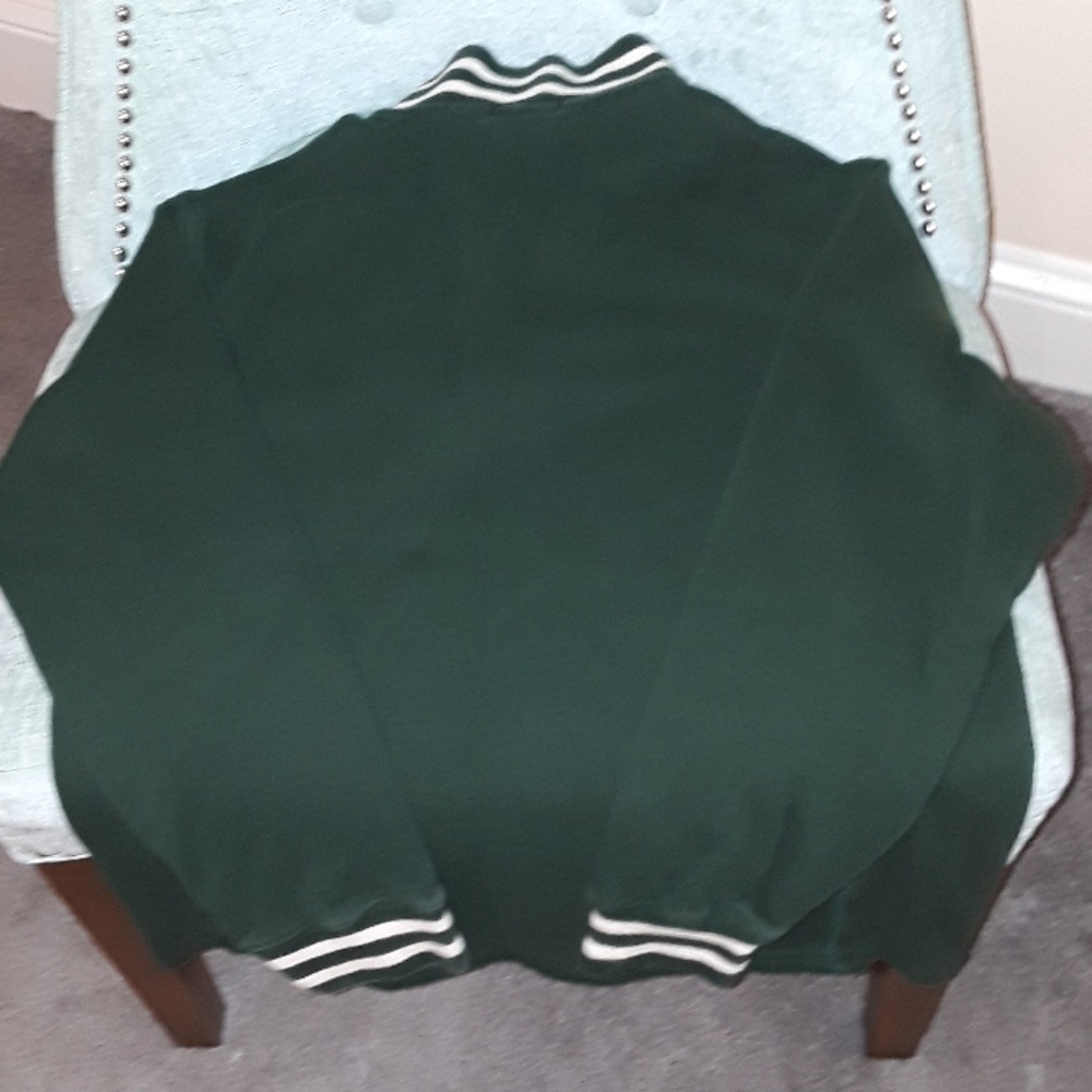 Sweatshirt - Picture 2 of 4